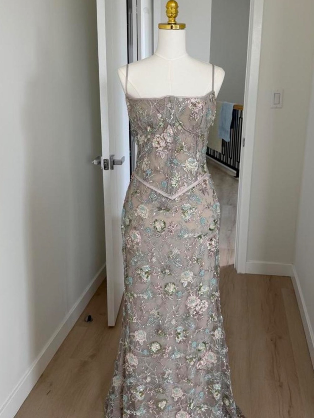 House of CB NAIMA Silver Beaded Corset Maxi Dress Size Large Plus Cup - Picture 5 of 5